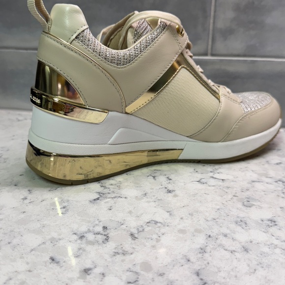 Michael Kors Shoes - Michael Kors Women's Extreme Georgie  Trainer Sneakers Glitter Chain SZ 5